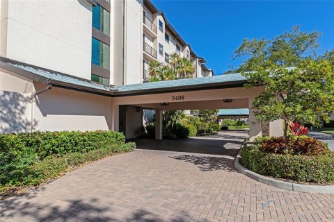 Copropriété à louer à Sarasota, Floride: 2 chambres, 157.47 m2 № 2109997 - photo 3