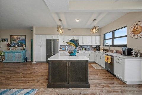 Copropriété à louer à Sarasota, Floride: 2 chambres, 157.47 m2 № 2109997 - photo 15