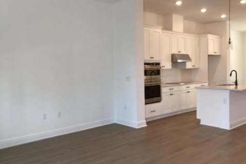 Adosado en venta en Windermere, Florida, 3 dormitorios, 153.2 m2 № 2104826 - foto 5