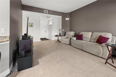 Condo in Punta Gorda, Florida, 2 bedrooms  № 1659811 - photo 11
