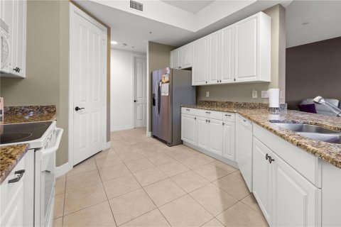 Condo in Punta Gorda, Florida, 2 bedrooms  № 1659811 - photo 14