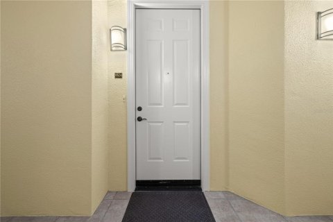 Condo in Punta Gorda, Florida, 2 bedrooms  № 1659811 - photo 8