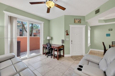 Townhouse in Fort Lauderdale, Florida 3 bedrooms, 129.23 sq.m. № 1929530 - photo 11