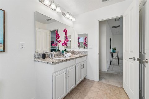 Casa en venta en Gibsonton, Florida, 4 dormitorios, 241.55 m2 № 2199289 - foto 28
