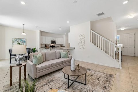 Casa en venta en Gibsonton, Florida, 4 dormitorios, 241.55 m2 № 2199289 - foto 12