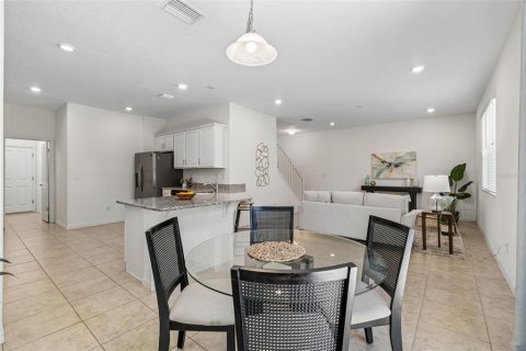 Casa en venta en Gibsonton, Florida, 4 dormitorios, 241.55 m2 № 2199289 - foto 16