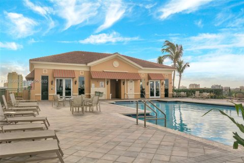 Copropriété à vendre à Miami, Floride: 1 chambre, 73.58 m2 № 1986361 - photo 14