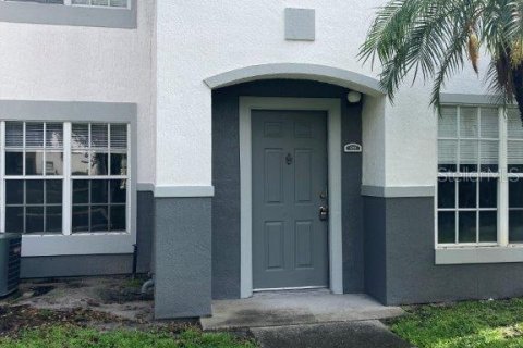 Condo in Orlando, Florida, 2 bedrooms  № 2211845