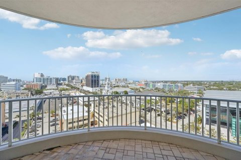 Condo in Sarasota, Florida, 3 bedrooms  № 2219438