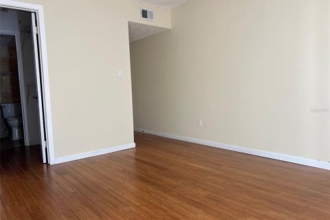 Copropriété à louer à Clearwater, Floride: 3 chambres, 118.36 m2 № 2105205 - photo 7