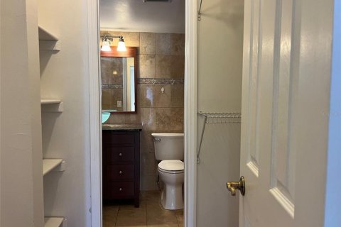 Copropriété à louer à Clearwater, Floride: 3 chambres, 118.36 m2 № 2105205 - photo 11
