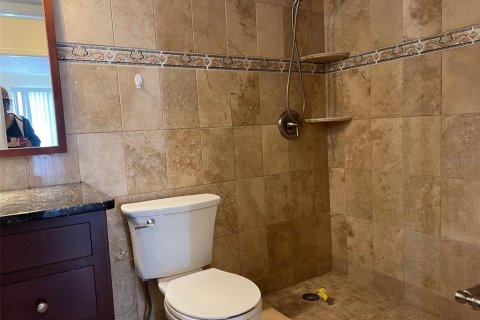 Copropriété à louer à Clearwater, Floride: 3 chambres, 118.36 m2 № 2105205 - photo 9