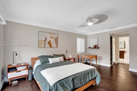 House in Parkland, Florida 4 bedrooms, 227.61 sq.m. № 2033563 - photo 16