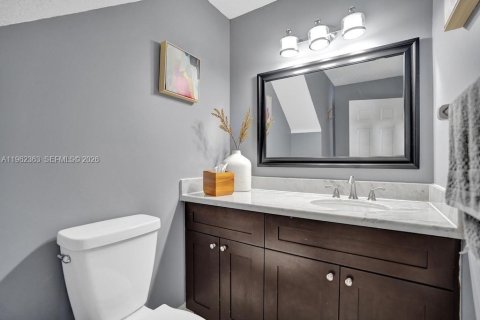 House in Parkland, Florida 4 bedrooms, 227.61 sq.m. № 2033563 - photo 20