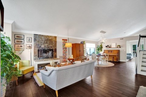 House in Parkland, Florida 4 bedrooms, 227.61 sq.m. № 2033563 - photo 13