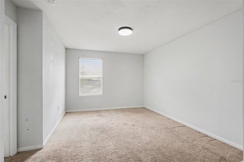 Villa ou maison à vendre à Palm Bay, Floride: 4 chambres, 254.74 m2 № 2142093 - photo 13