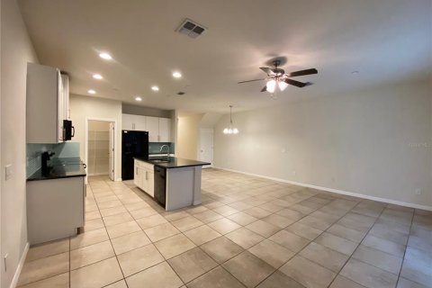 Adosado en alquiler en Winter Park, Florida, 3 dormitorios, 173.91 m2 № 1901510 - foto 4
