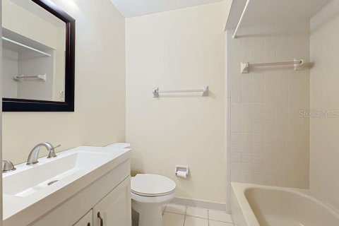 Condominio en venta en Longwood, Florida, 2 dormitorios, 107.12 m2 № 2204007 - foto 26