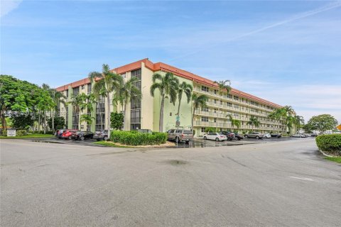 Condominio en venta en Fort Lauderdale, Florida, 2 dormitorios, 86.21 m2 № 2034471 - foto 13