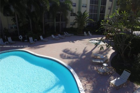 Condominio en venta en Fort Lauderdale, Florida, 2 dormitorios, 86.21 m2 № 2034471 - foto 4