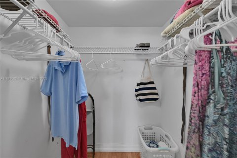 Condominio en venta en Fort Lauderdale, Florida, 2 dormitorios, 86.21 m2 № 2034471 - foto 28