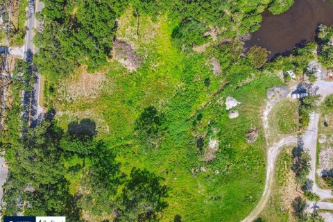 Terreno en venta en Tampa, Florida № 2144070 - foto 9