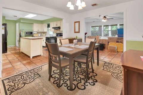 House in DeLand, Florida 3 bedrooms, 167.69 sq.m. № 1851465 - photo 5