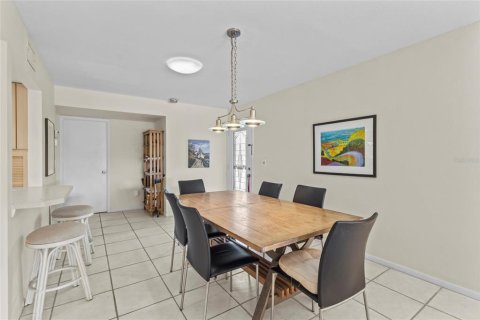 Condo in Sarasota, Florida, 3 bedrooms  № 2239842 - photo 5