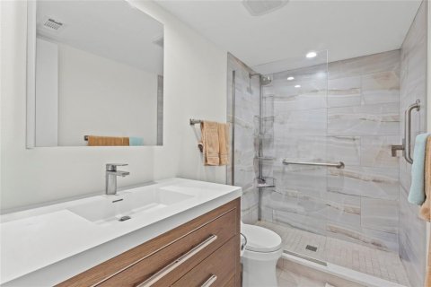 Condo in Sarasota, Florida, 3 bedrooms  № 2239842 - photo 18