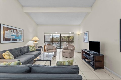 Condo in Sarasota, Florida, 3 bedrooms  № 2239842 - photo 9