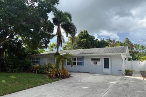 Casa en alquiler en Sarasota, Florida, 4 dormitorios, 184.78 m2 № 1907996 - foto 2