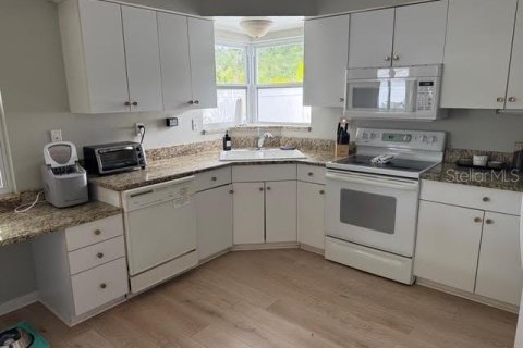 Casa en alquiler en Sarasota, Florida, 4 dormitorios, 184.78 m2 № 1907996 - foto 9