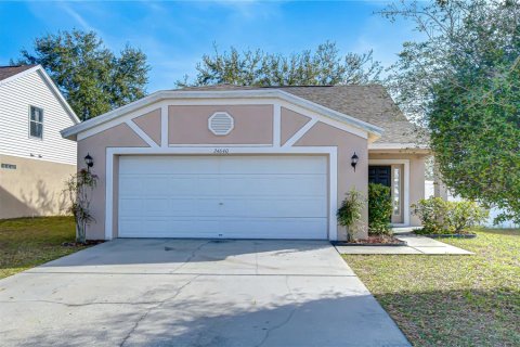 Villa ou maison à Lutz, Floride 4 chambres, 133.78 m2 № 2291360