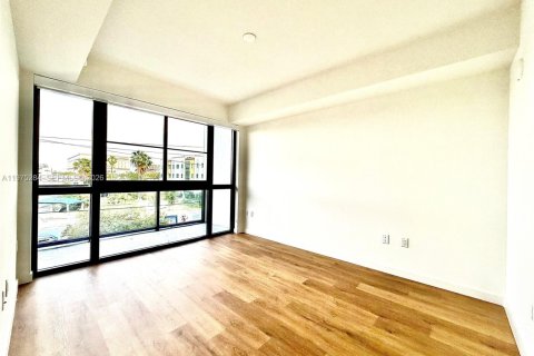 Снять в аренду кондоминиум в Норт-Майами, Флорида 3 спальни, 138.7м2, № 2041371 - фото 20