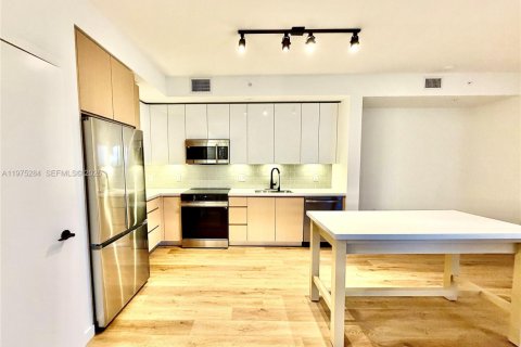 Снять в аренду кондоминиум в Норт-Майами, Флорида 3 спальни, 138.7м2, № 2041371 - фото 12