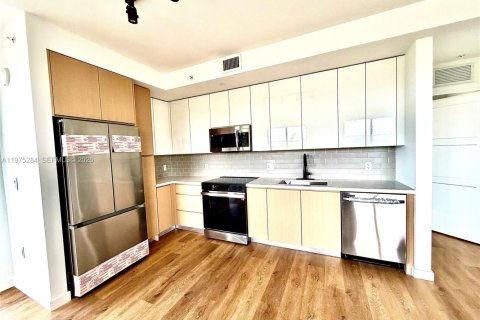 Снять в аренду кондоминиум в Норт-Майами, Флорида 3 спальни, 138.7м2, № 2041371 - фото 11