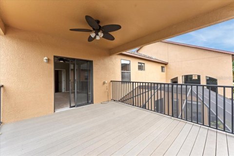 House in Merrit Island, Florida 3 bedrooms, 260.68 sq.m. № 1773088 - photo 23