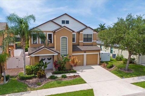 House in Merrit Island, Florida 3 bedrooms, 260.68 sq.m. № 1773088 - photo 4