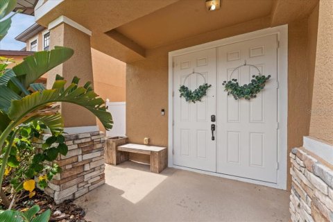 House in Merrit Island, Florida 3 bedrooms, 260.68 sq.m. № 1773088 - photo 8