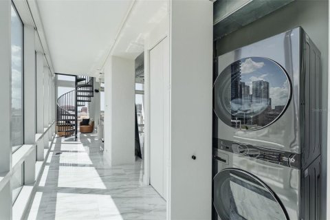 Copropriété à vendre à Orlando, Floride: 1 chambre, 128.3 m2 № 2391084 - photo 18