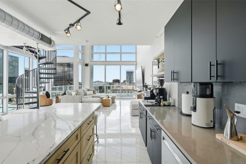 Copropriété à vendre à Orlando, Floride: 1 chambre, 128.3 m2 № 2391084 - photo 26