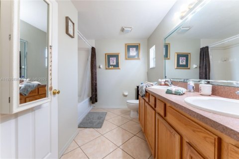 House in LaBelle, Florida 3 bedrooms № 1984297 - photo 21