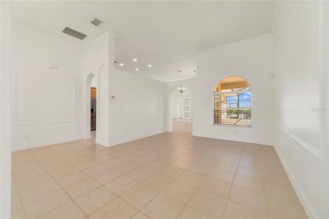 Casa en venta en Kissimmee, Florida, 5 dormitorios, 267.37 m2 № 1721072 - foto 6