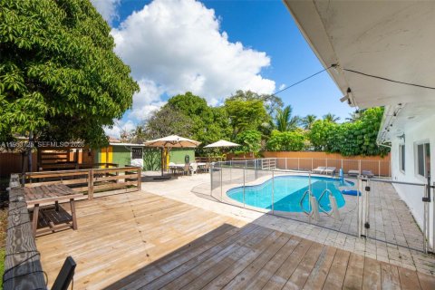 Villa ou maison à Miami, Floride 4 chambres, 191.94 m2 № 2089640