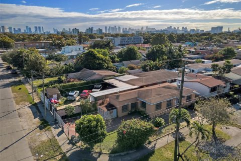 Купить виллу или дом в Майами, Флорида 3 спальни, 103.4м2, № 2005362 - фото 19