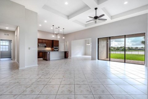 Villa ou maison à louer à Wellington, Floride: 4 chambres, 302.3 m2 № 2078598 - photo 12