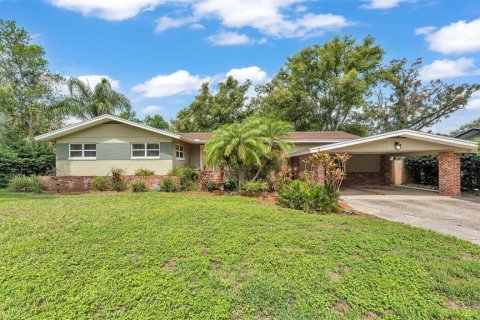 House in Lakeland, Florida 4 bedrooms, 248.7 sq.m. № 1783123 - photo 10