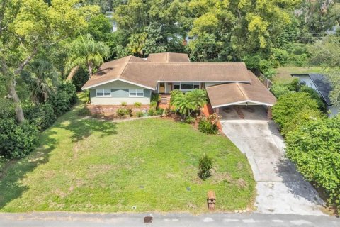 House in Lakeland, Florida 4 bedrooms, 248.7 sq.m. № 1783123 - photo 3