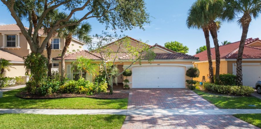 Casa en West Palm Beach, Florida 3 dormitorios, 153.1 m2 № 2305593