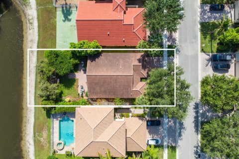 Casa en venta en West Palm Beach, Florida, 3 dormitorios, 153.1 m2 № 2305593 - foto 7